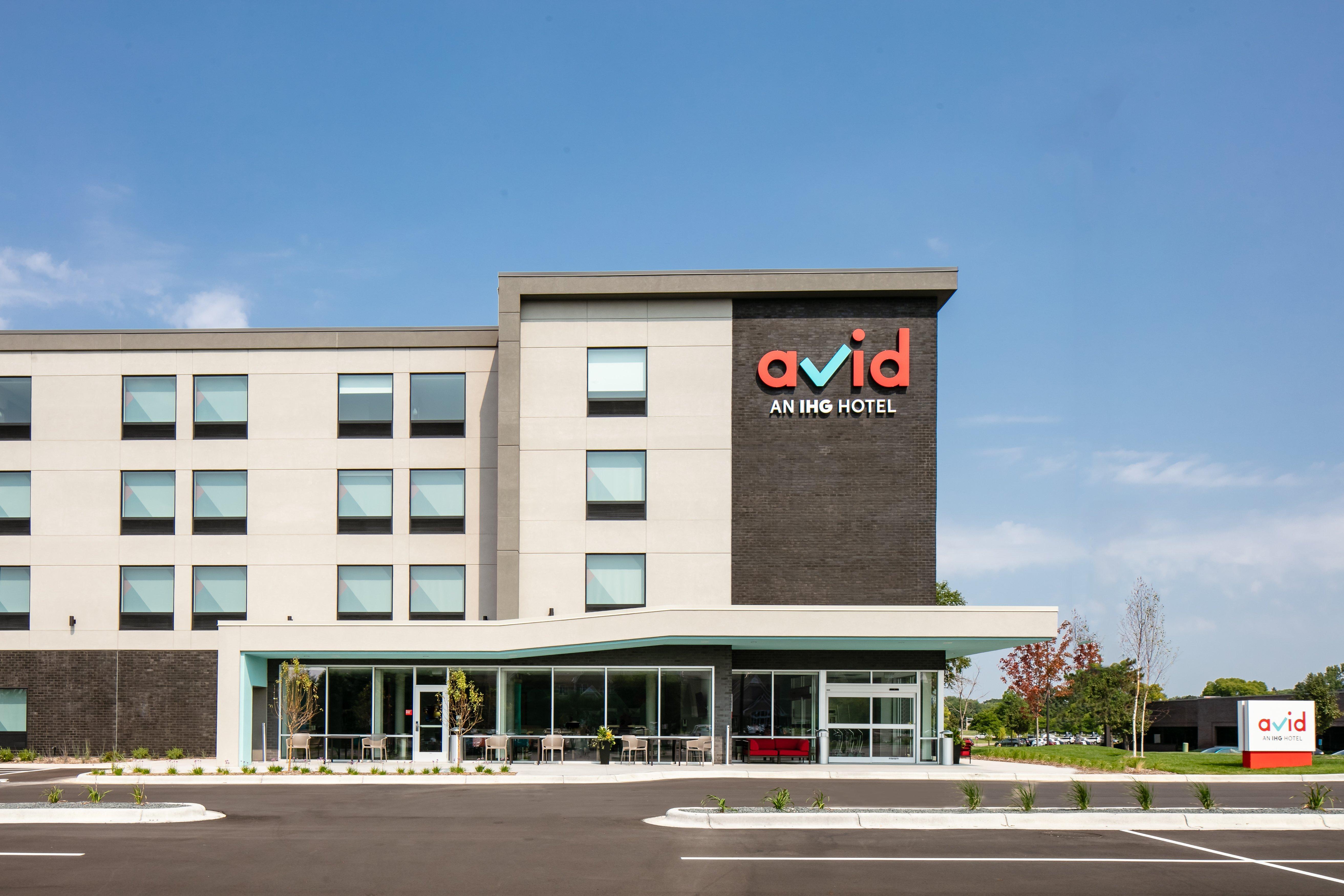 Avid Hotels - Roseville - Minneapolis North, An Ihg Hotel Екстериор снимка